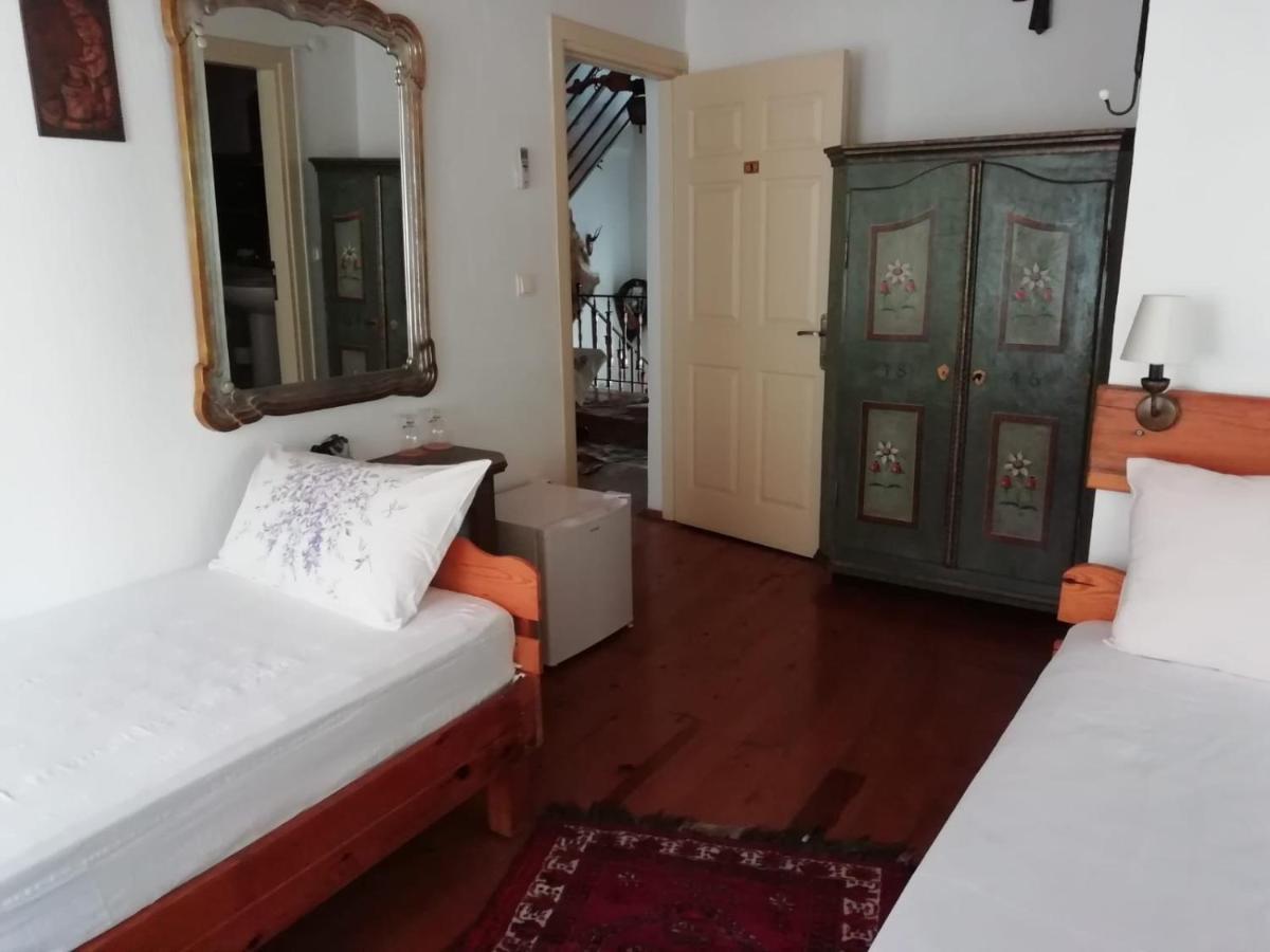 Kispet Marti Boutique Hotel Ayvalik Bagian luar foto