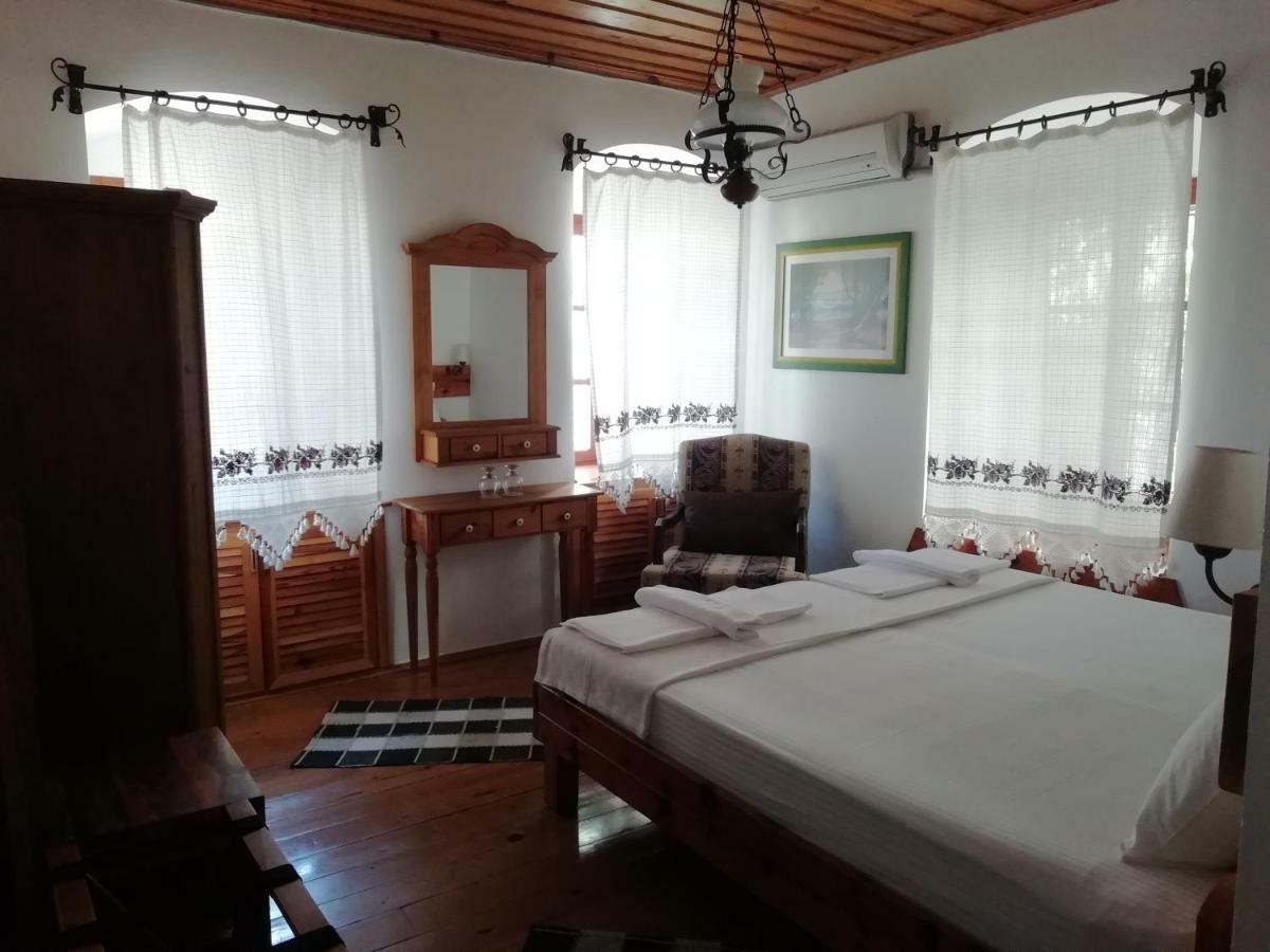 Kispet Marti Boutique Hotel Ayvalik Bagian luar foto