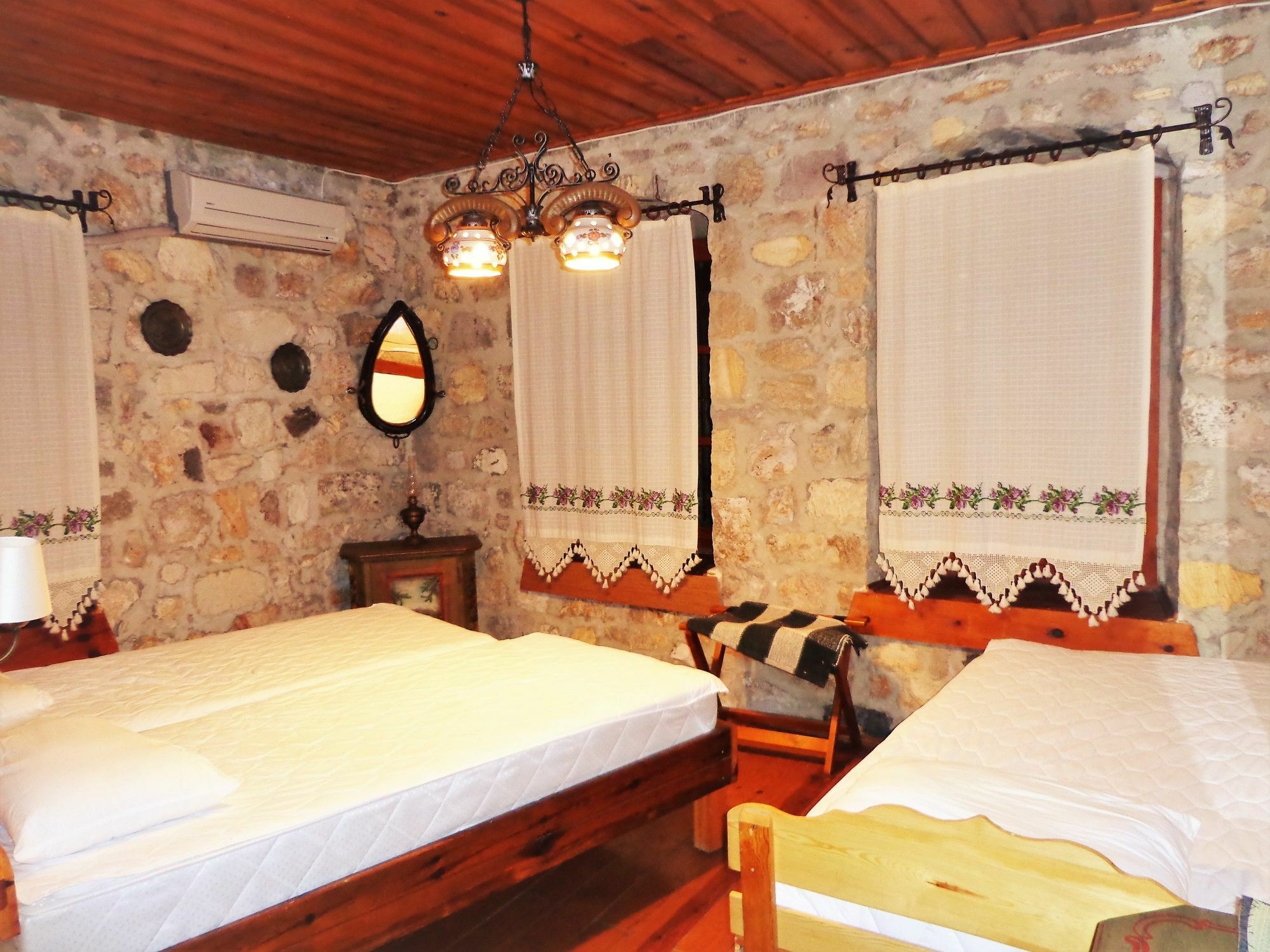 Kispet Marti Boutique Hotel Ayvalik Bagian luar foto